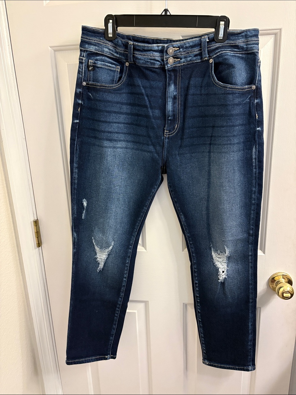 KanCan Dark Blue Distressed Ankle Jeans